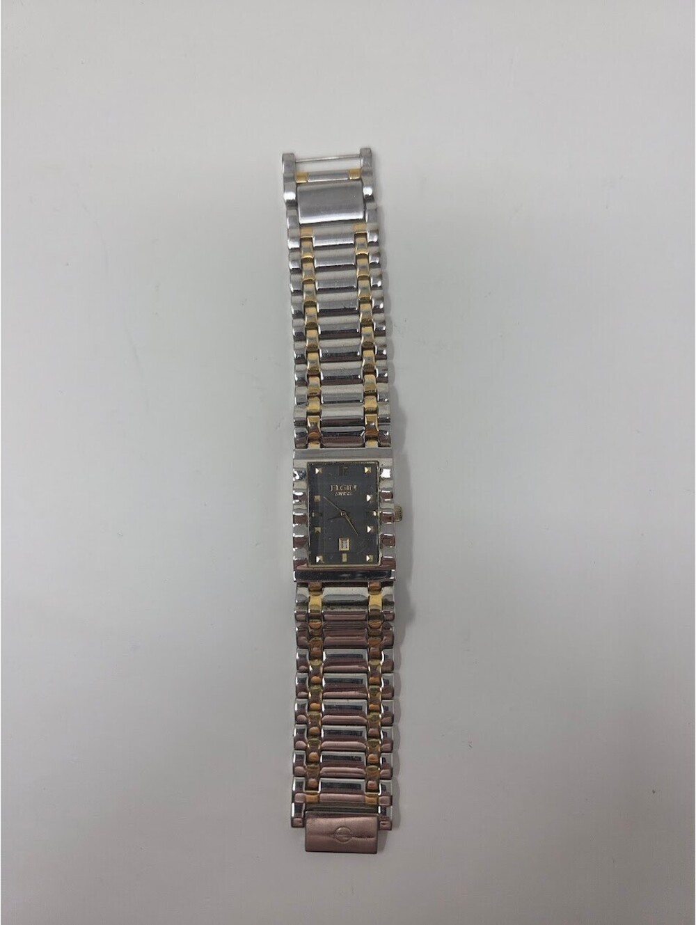 Elgin Swiss Rectangular Wristwatch Black Dial Date Quartz Two Tone Bracelet